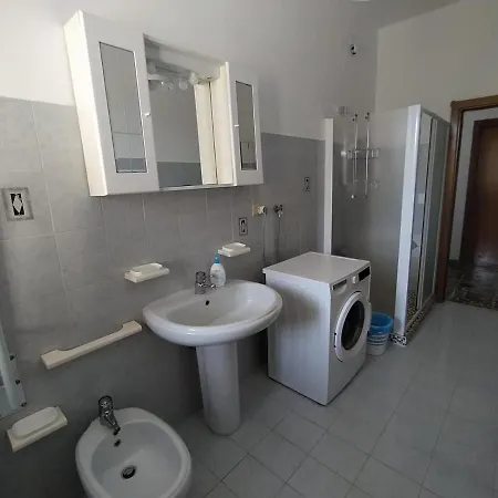 別荘 Casa Duilia: Tra Mare E Collina